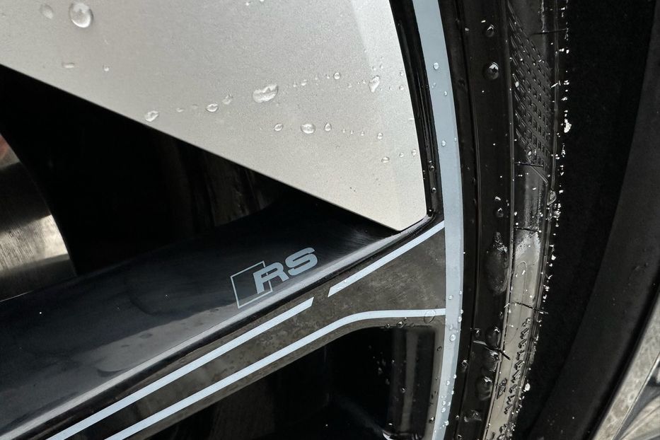 Продам Audi E-Tron RS GT 2024 года в Киеве