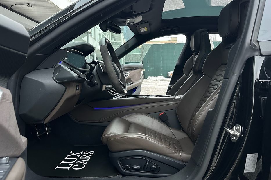 Продам Audi E-Tron RS GT 2024 года в Киеве