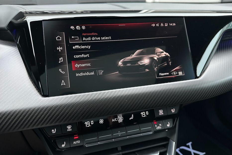 Продам Audi E-Tron RS GT 2024 года в Киеве