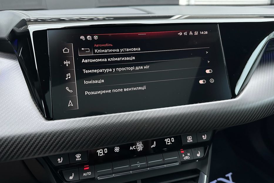 Продам Audi E-Tron RS GT 2024 года в Киеве