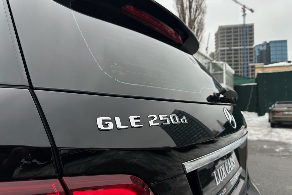 Продам Mercedes-Benz GLE-Class 250d 4Matic 2015 года в Киеве