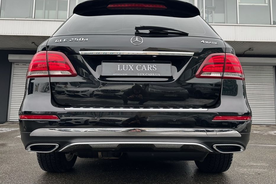 Продам Mercedes-Benz GLE-Class 250d 4Matic 2015 года в Киеве