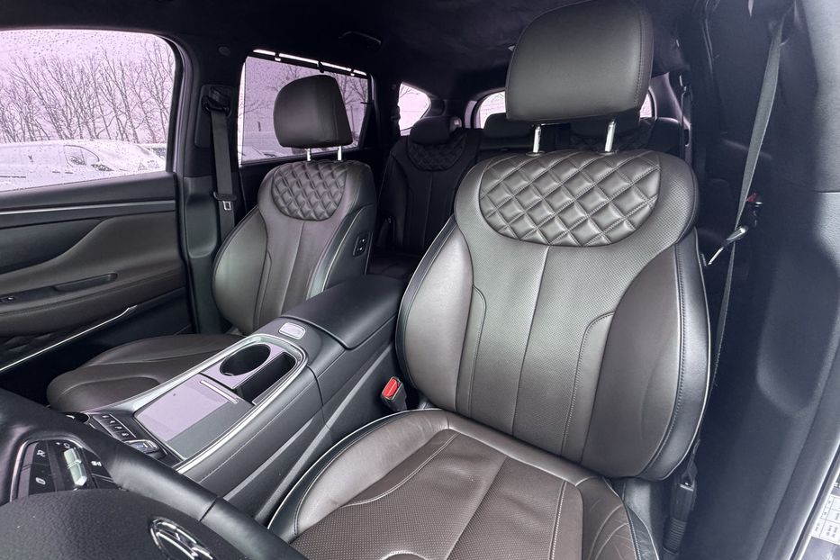 Продам Hyundai Santa FE COMIS  2021 года в г. Умань, Черкасская область