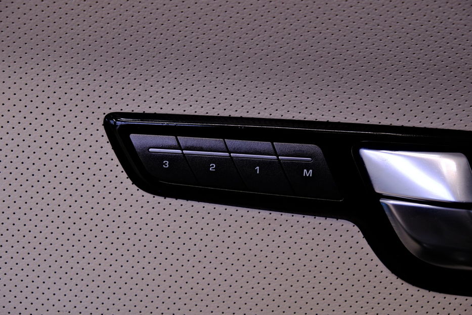 Продам Land Rover Range Rover Evoque SD4 2011 года в Одессе