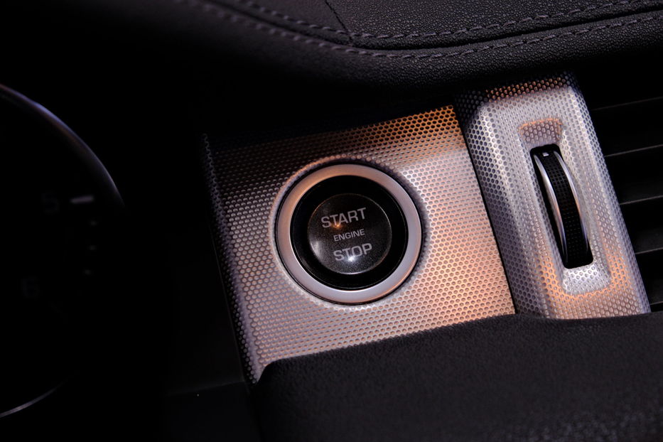 Продам Land Rover Range Rover Evoque SD4 2011 года в Одессе