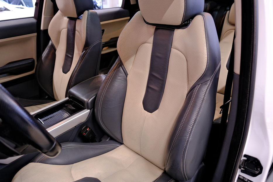 Продам Land Rover Range Rover Evoque SD4 2011 года в Одессе