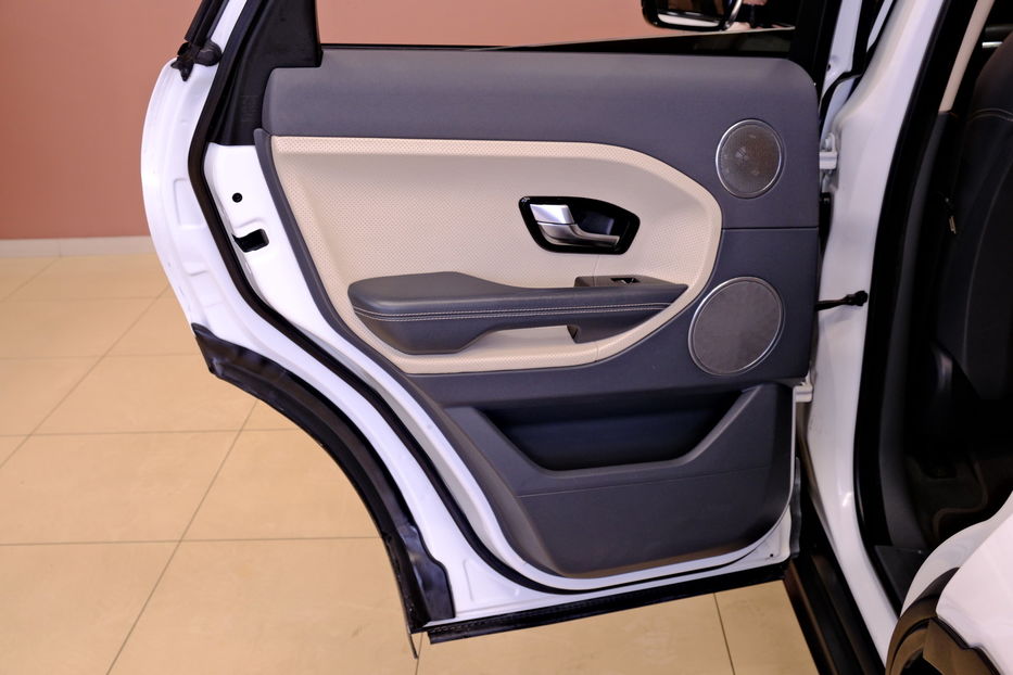 Продам Land Rover Range Rover Evoque SD4 2011 года в Одессе