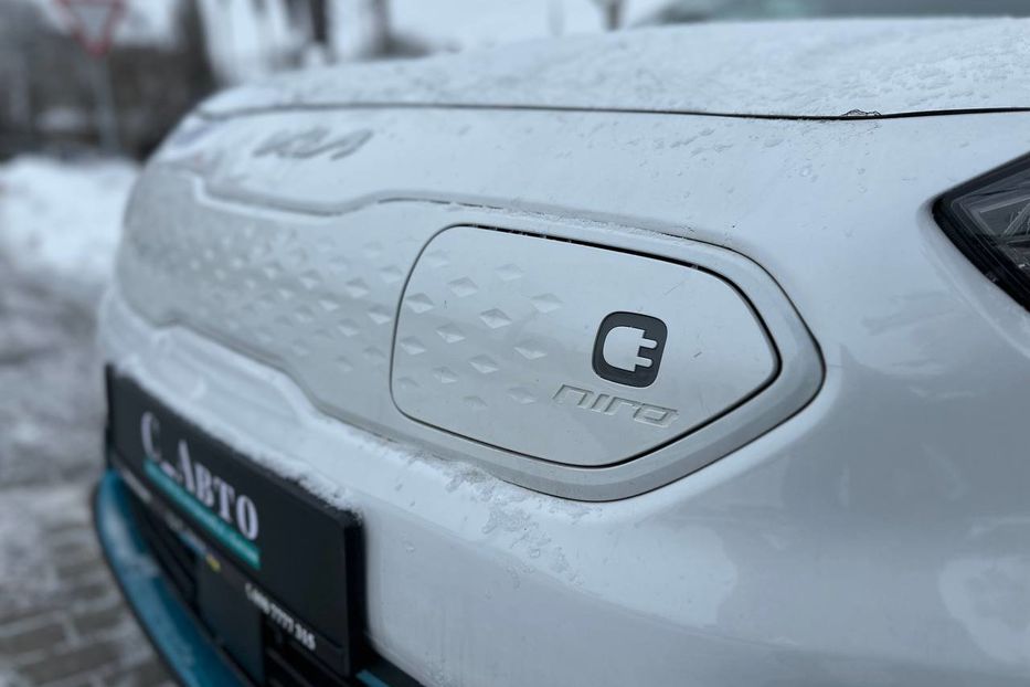 Продам Kia Niro EV електро 2022 года в Черновцах