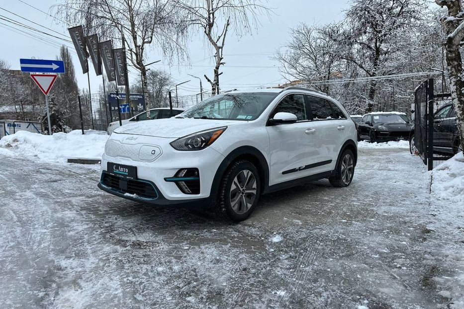 Продам Kia Niro EV електро 2022 года в Черновцах