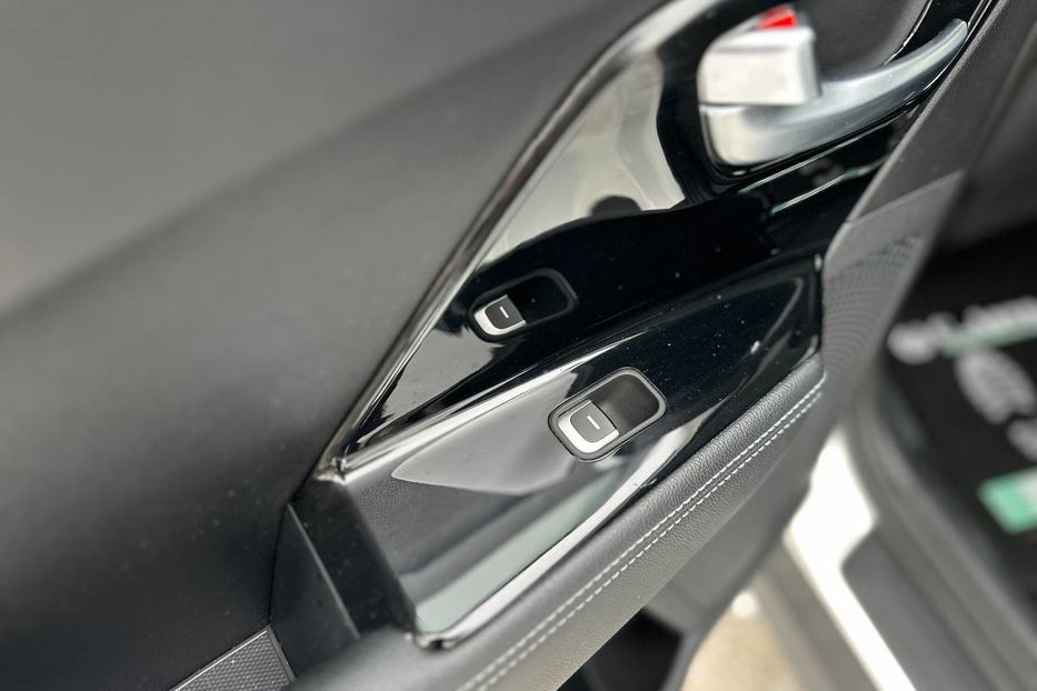 Продам Kia Niro EV електро 2022 года в Черновцах