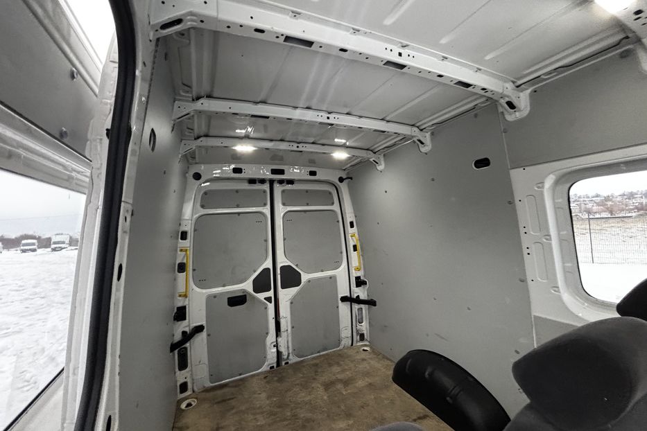 Продам Volkswagen Crafter груз. 35.5квт авто у Львові  2021 года в Львове