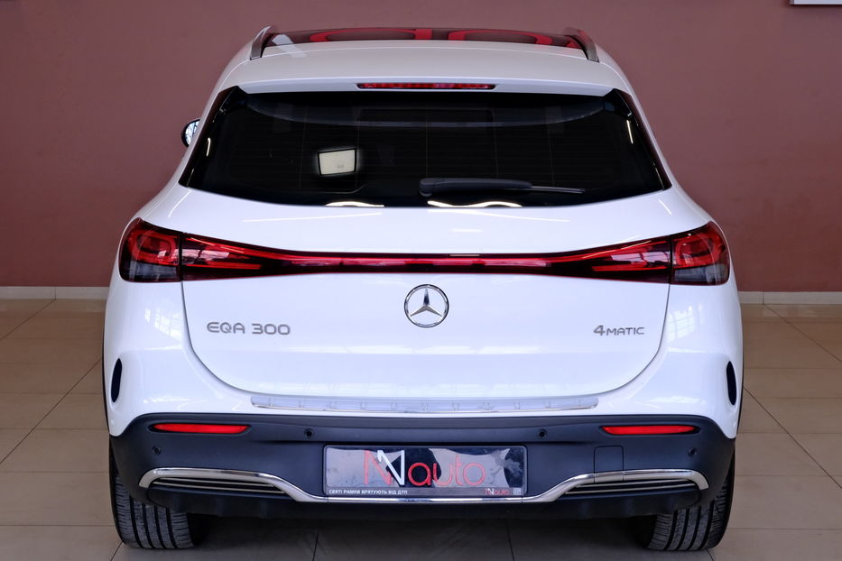 Продам Mercedes-Benz EQC 300 2022 года в Одессе