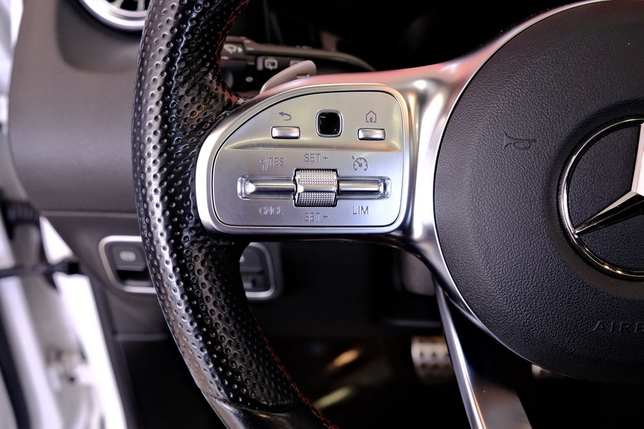 Продам Mercedes-Benz EQC 300 2022 года в Одессе