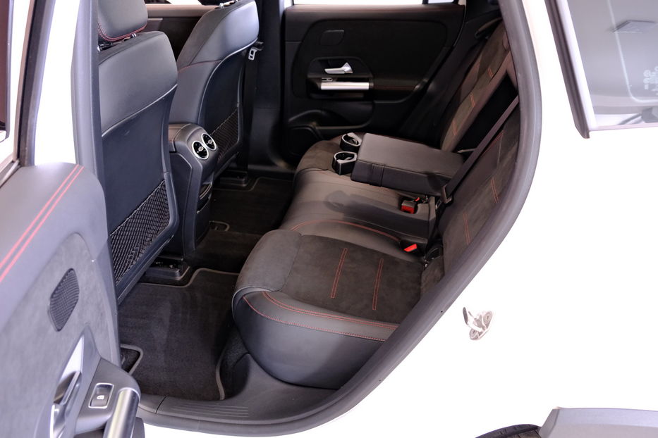 Продам Mercedes-Benz EQC 300 2022 года в Одессе