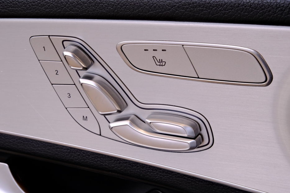 Продам Mercedes-Benz GLC-Class 300 2022 года в Одессе