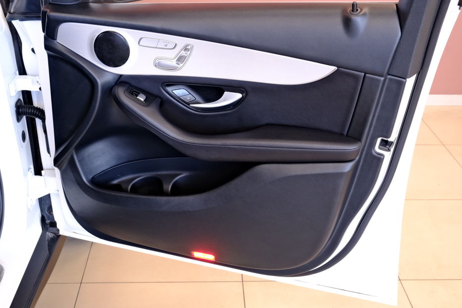 Продам Mercedes-Benz GLC-Class 300 2022 года в Одессе