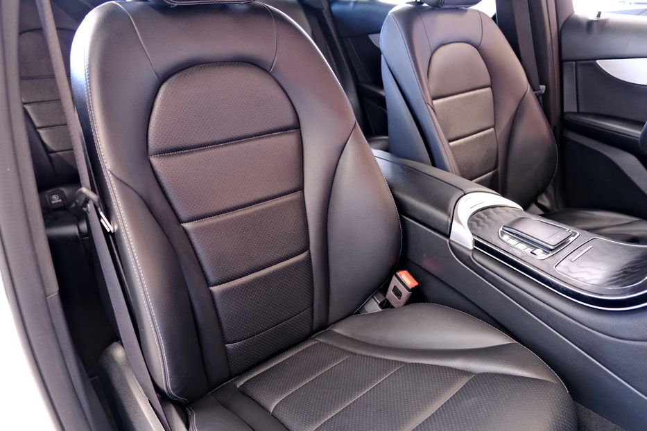 Продам Mercedes-Benz GLC-Class 300 2022 года в Одессе