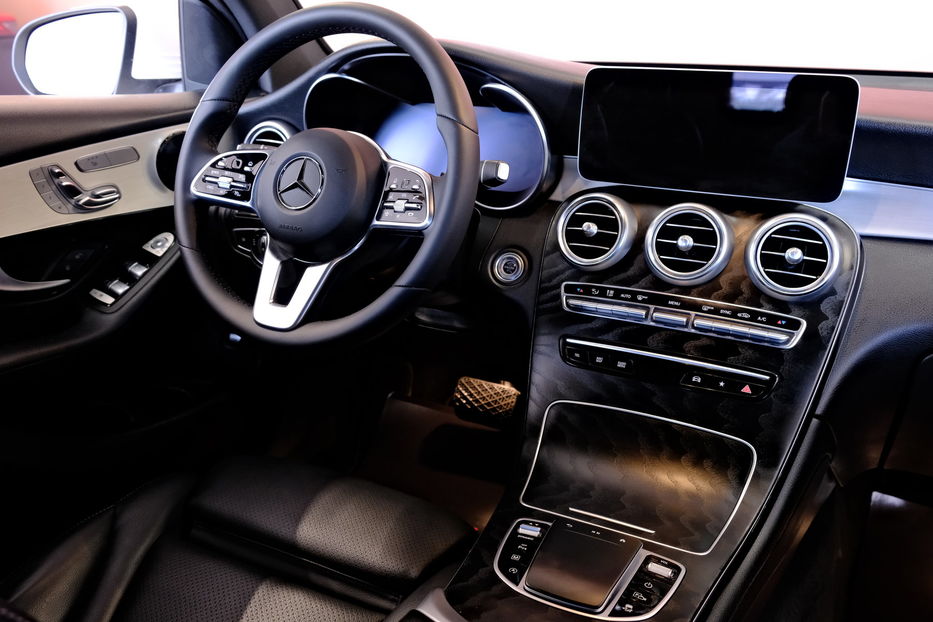 Продам Mercedes-Benz GLC-Class 300 2022 года в Одессе