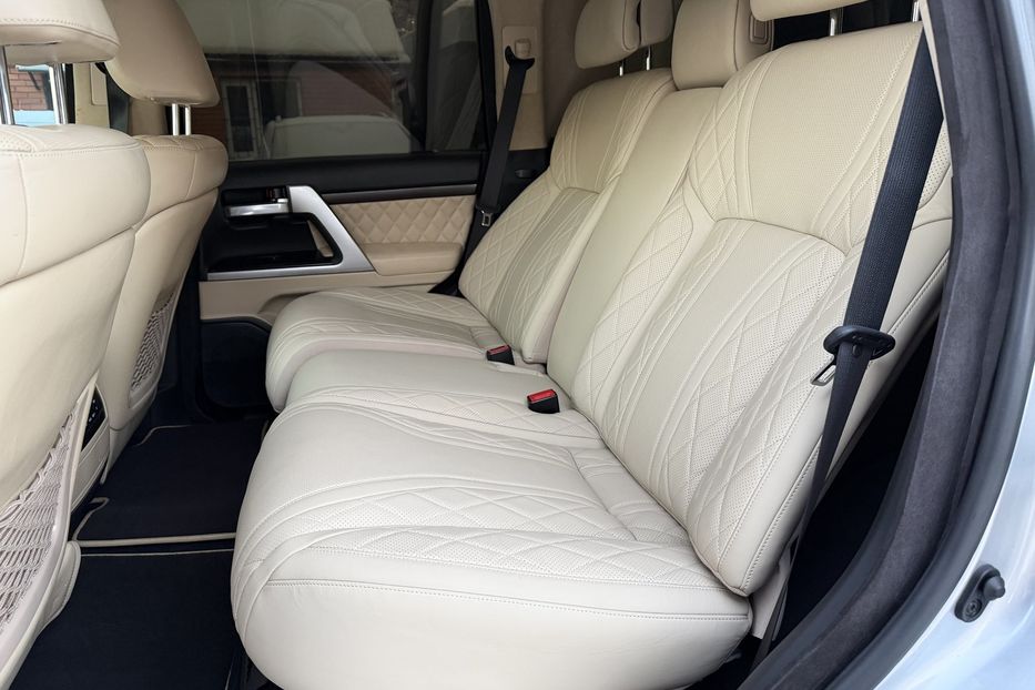 Продам Toyota Land Cruiser 200 Guard B6 2017 года в Киеве