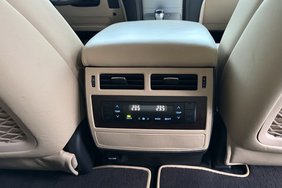 Продам Toyota Land Cruiser 200 Guard B6 2017 года в Киеве