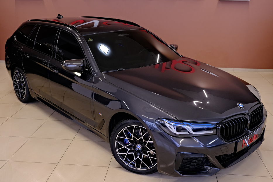 Продам BMW 530 xDrive Touring 2021 года в Одессе