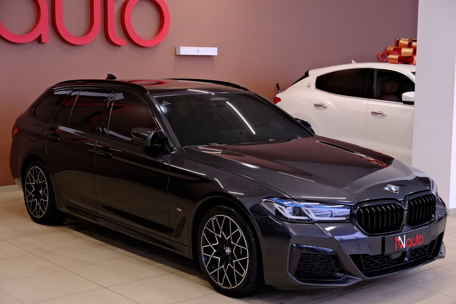 Продам BMW 530 xDrive Touring 2021 года в Одессе