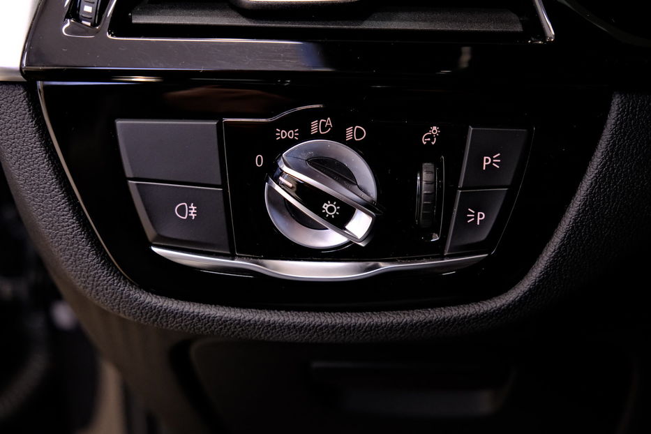 Продам BMW 530 xDrive Touring 2021 года в Одессе