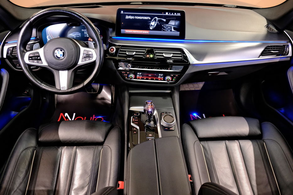 Продам BMW 530 xDrive Touring 2021 года в Одессе