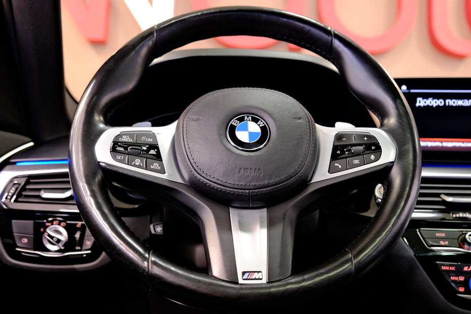 Продам BMW 530 xDrive Touring 2021 года в Одессе