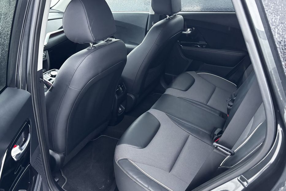 Продам Kia Niro 64квт авто у Львові 2021 года в Львове