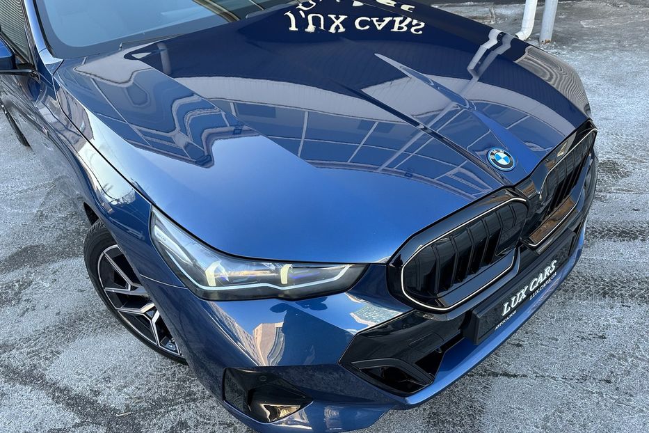 Продам BMW 540 i5 2024 года в Киеве