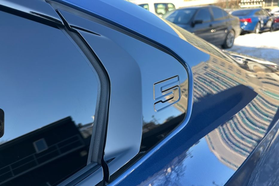 Продам BMW 540 i5 2024 года в Киеве