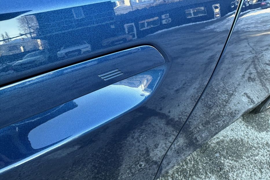 Продам BMW 540 i5 2024 года в Киеве