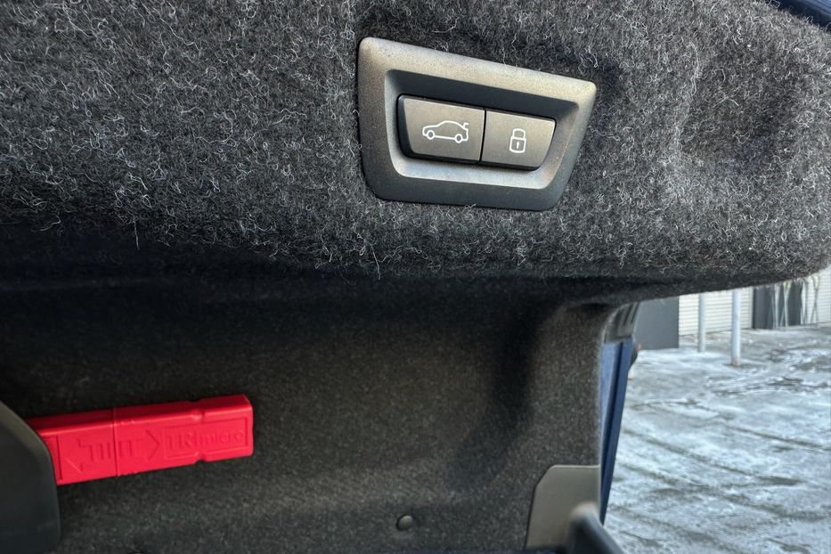 Продам BMW 540 i5 2024 года в Киеве