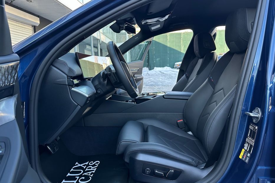Продам BMW 540 i5 2024 года в Киеве