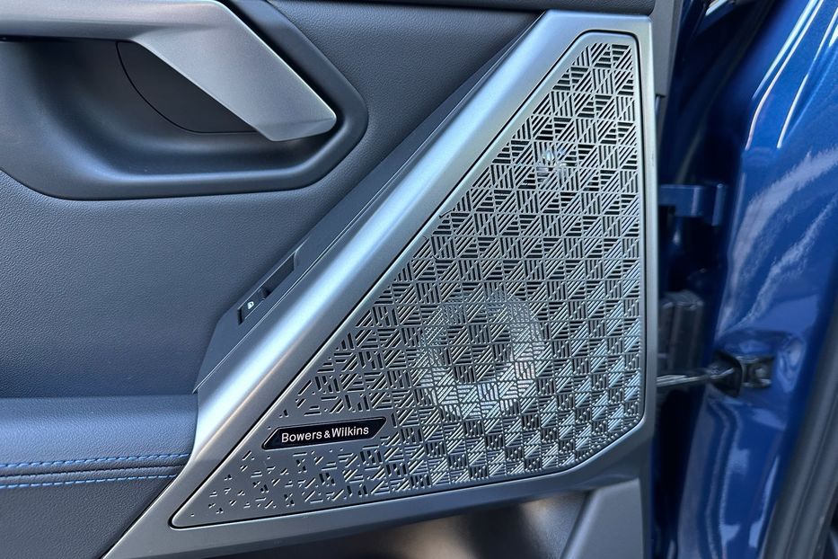 Продам BMW 540 i5 2024 года в Киеве