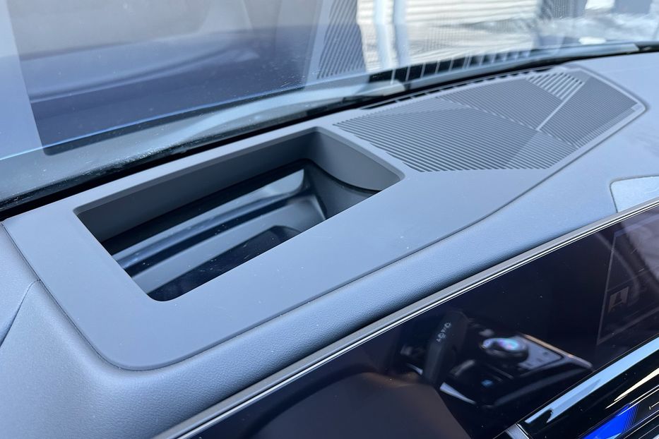 Продам BMW 540 i5 2024 года в Киеве