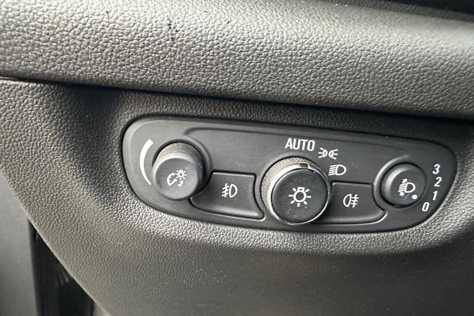 Продам Opel Insignia Edition 125kw v9238 2019 года в Луцке