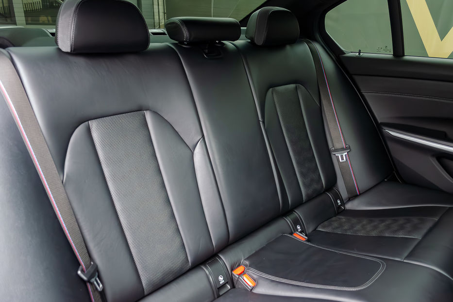 Продам BMW M3 Competition RWD 2021 года в Киеве