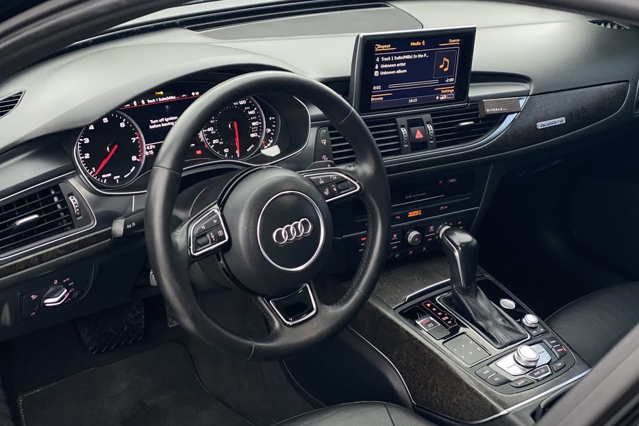 Продам Audi A6 Quattro 2017 года в Луцке