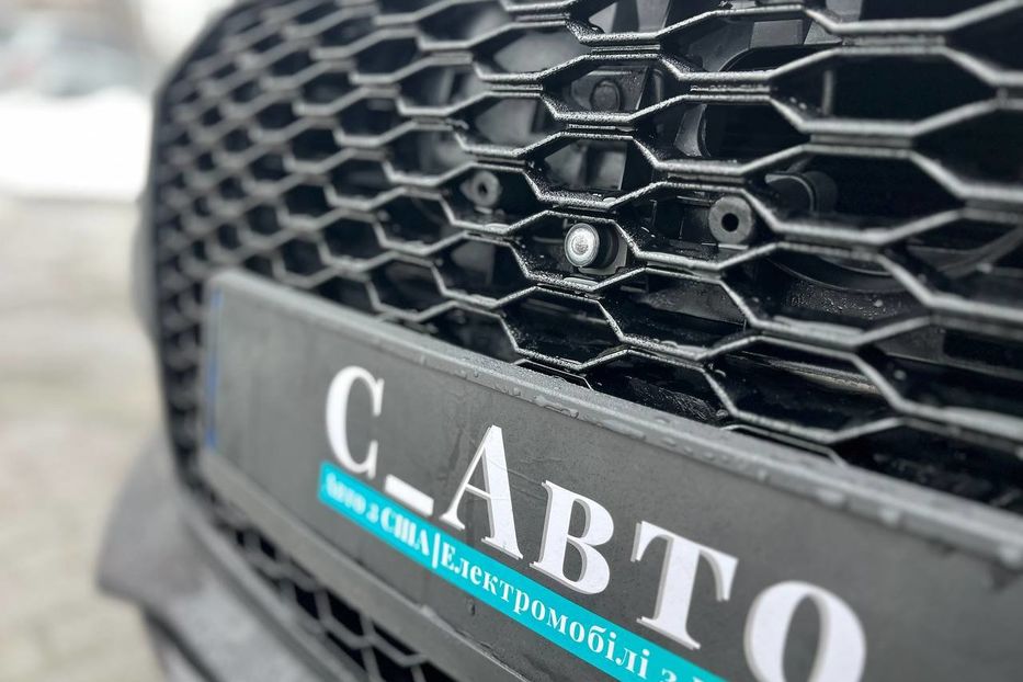 Продам Audi A7 S7 2017 года в Черновцах