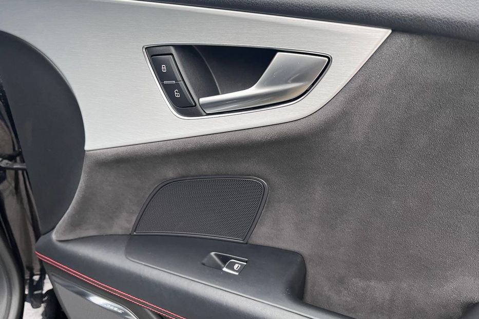 Продам Audi A7 S7 2017 года в Черновцах