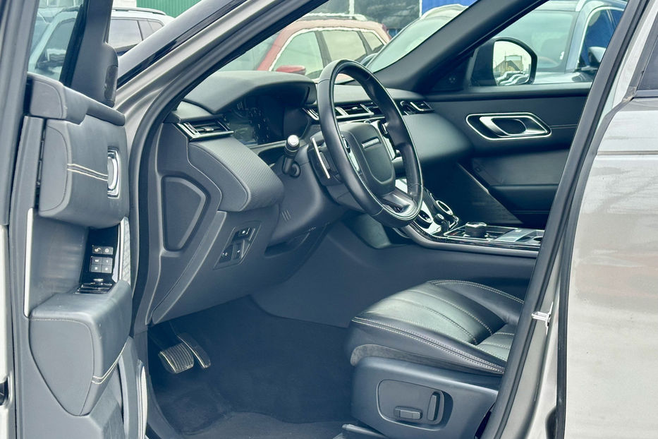 Продам Land Rover Velar 2.0 AT (250 к.с.) AWD  2019 года в Киеве