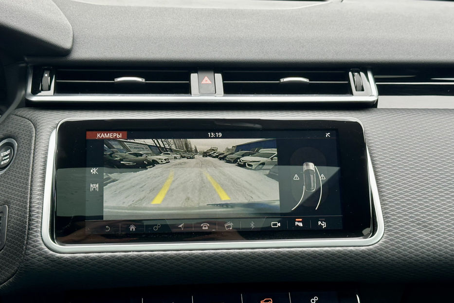 Продам Land Rover Velar 2.0 AT (250 к.с.) AWD  2019 года в Киеве