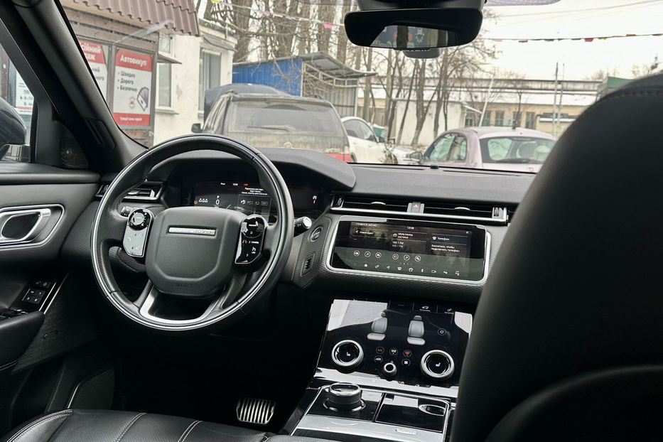 Продам Land Rover Velar 2.0 AT (250 к.с.) AWD  2019 года в Киеве