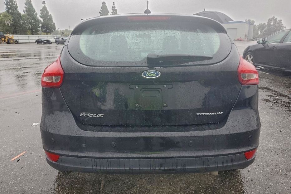 Продам Ford Focus версія Titanium авто в дороззі 2018 года в Львове