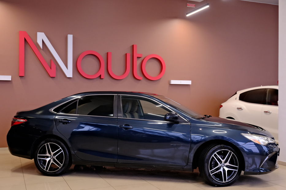 Продам Toyota Camry 2016 года в Одессе