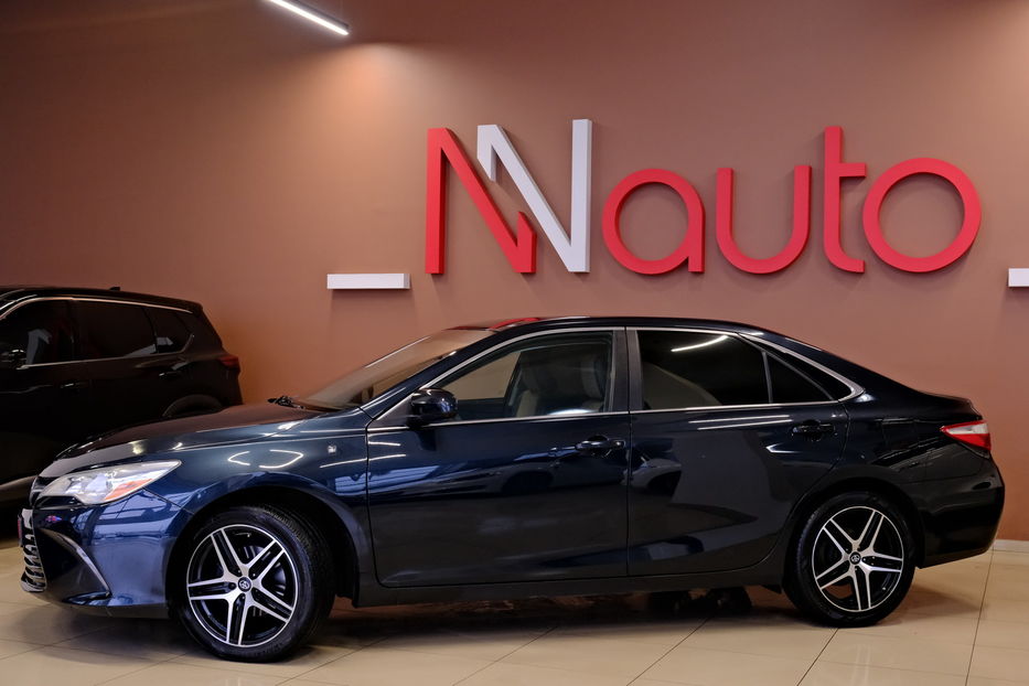 Продам Toyota Camry 2016 года в Одессе