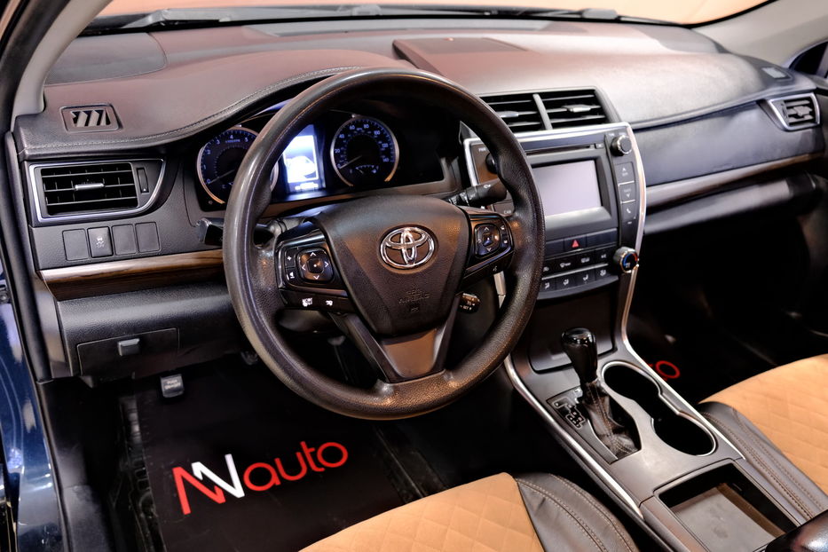 Продам Toyota Camry 2016 года в Одессе