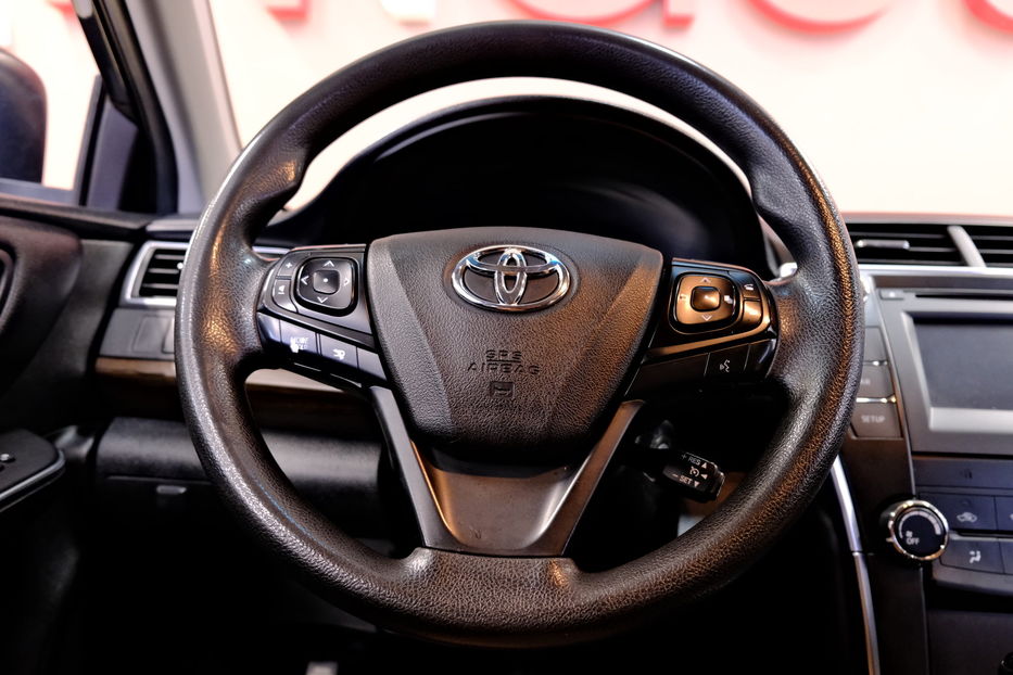 Продам Toyota Camry 2016 года в Одессе